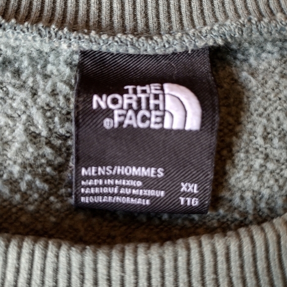 The North Face Men's Balsam Green Crewneck - Picture 10 of 10